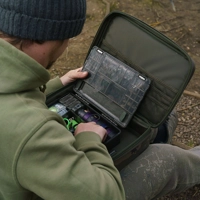 Solar Tackle Worldwide Tackle Station Large